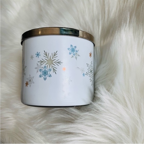 Bath & Body Works Frosted Spearmint re jarred 3 wick candle - Picture 5 of 7